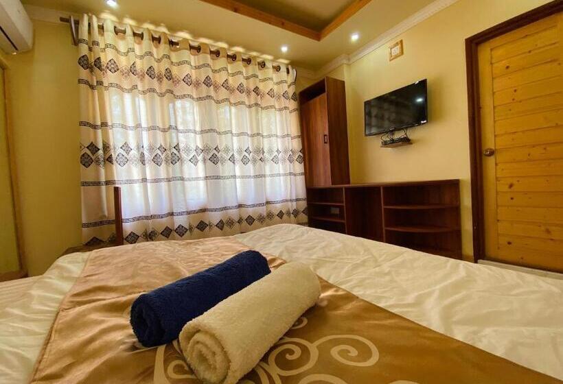 اتاق لوکس, Mariana Inn