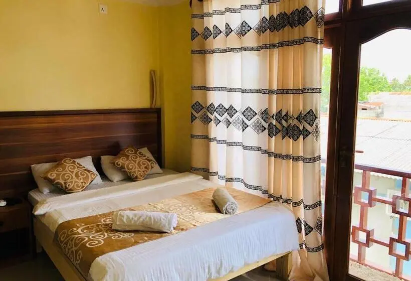 اتاق استاندارد با تخت بزرگ, Mariana Inn