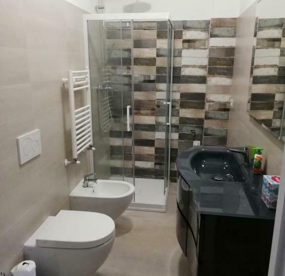 四人标准间, Via Della Salvia