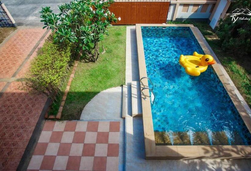 Villa 1 Yatak Odalı ve Yüzme Havuzlu, Ty Holiday Resort