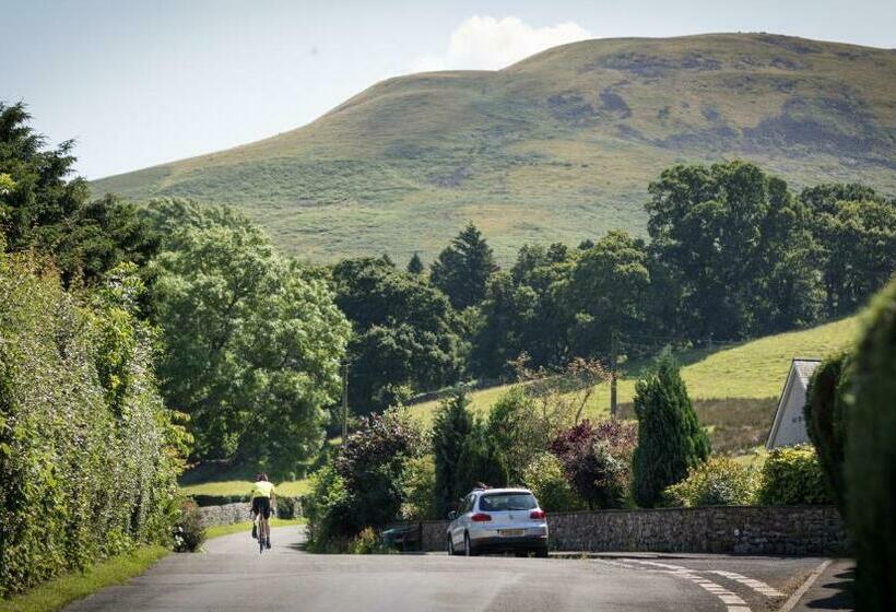 غرفة قياسية, Barbon Inn