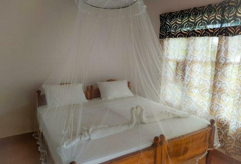 豪华湖景房, Lake View Cottage