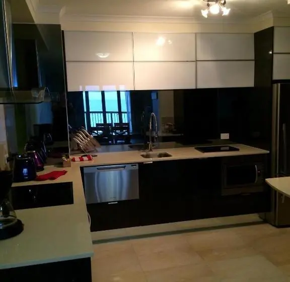 דירת חדר נוף לים, Coral Towers Holiday Suites