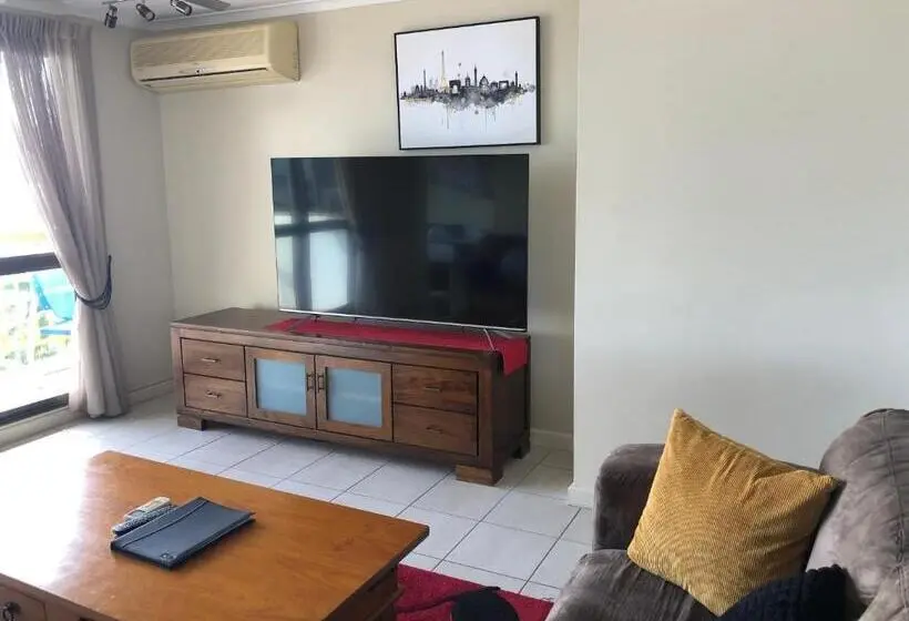 דירת פנטהאוז 1 חדרי שינה, Coral Towers Holiday Suites