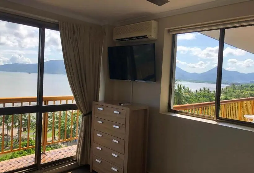 דירת פנטהאוז 1 חדרי שינה, Coral Towers Holiday Suites