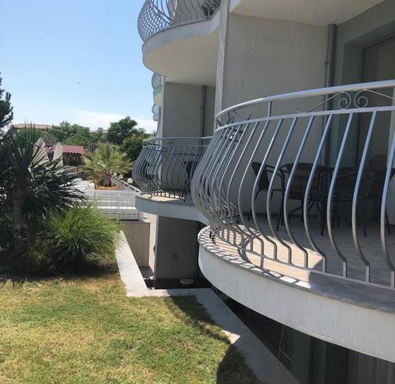 1 Bedroom Apartment with Terrace Sea View, Gardenia Vacation Settlement