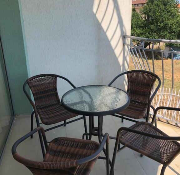 1 Bedroom Apartment with Terrace Sea View, Gardenia Vacation Settlement