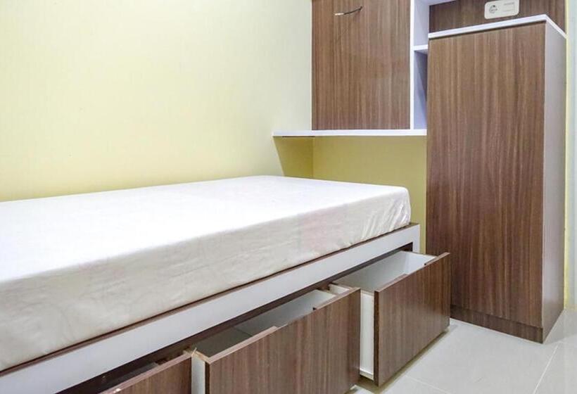 Номер Стандарт Индивидуальный, Koolkost Syariah Near Sunter Mall   Minimum Stay 6 Nights