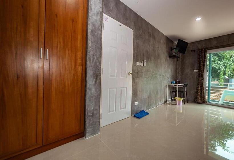 اتاق استاندارد با بالکن, Maenam Villa