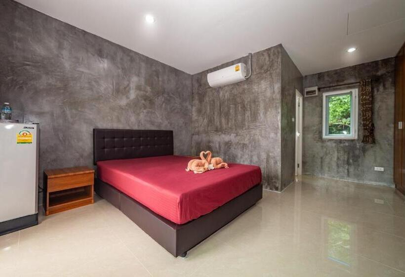 اتاق استاندارد با بالکن, Maenam Villa