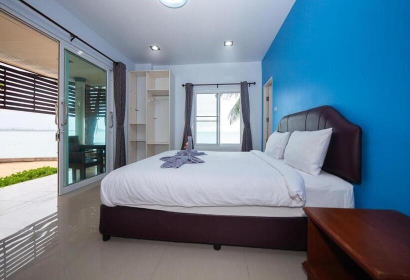 بانگلوی استاندارد با چشمانداز دریا, Maenam Villa