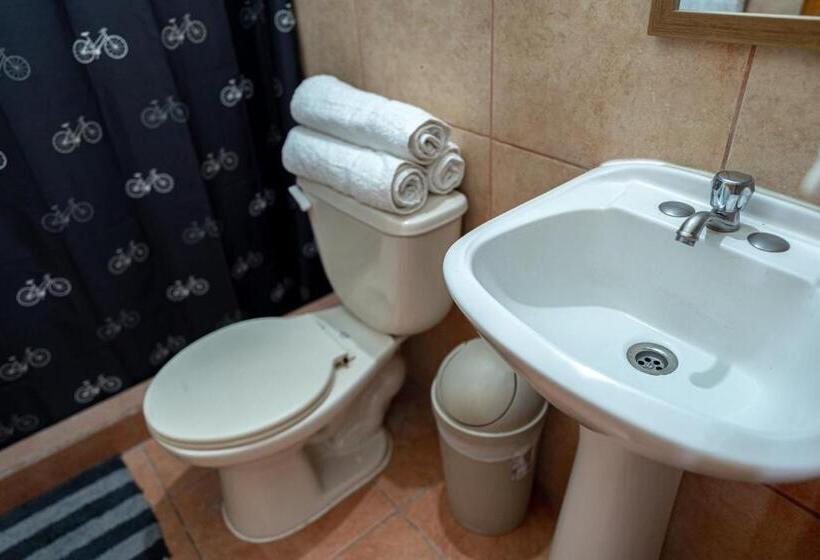 バルコニー付スタンダード４ベッドルーム, Point Break Santa Teresa