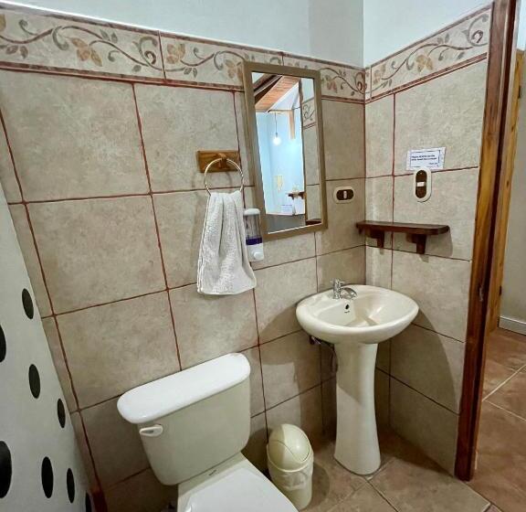 スタンダードルーム, Point Break Santa Teresa