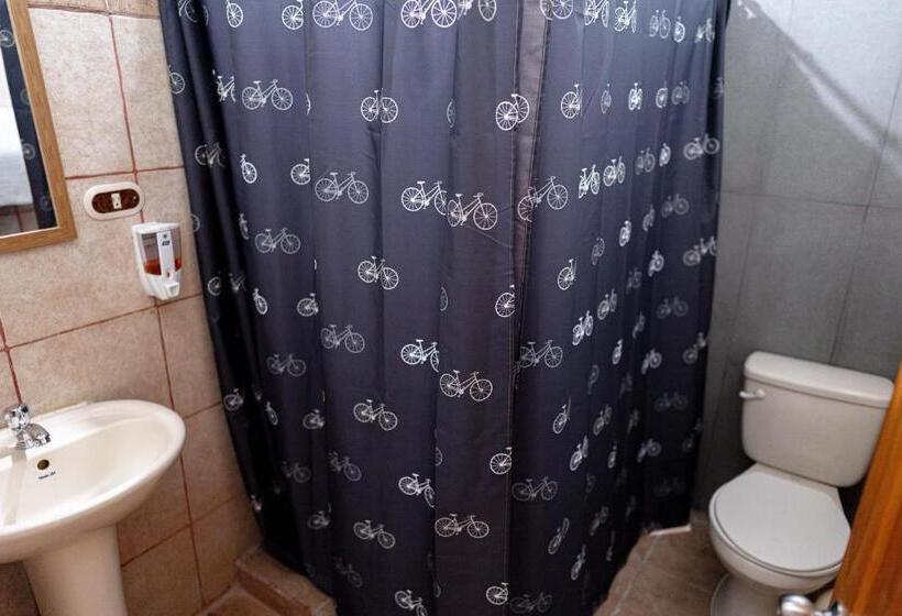 スタンダードルーム, Point Break Santa Teresa