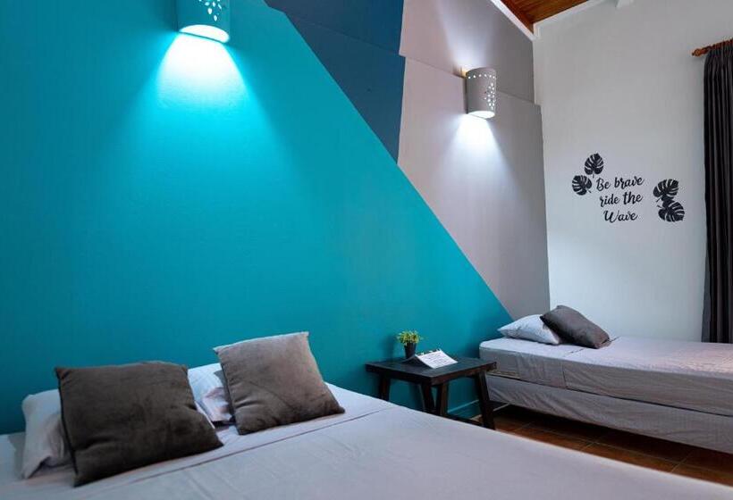 スタンダードルーム, Point Break Santa Teresa