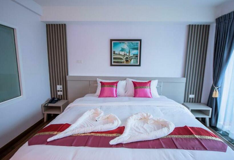 高级大房间, Ms Hotel Sriracha