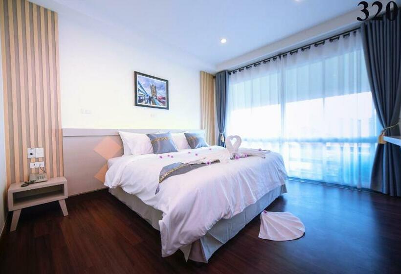 高级大房间, Ms Hotel Sriracha