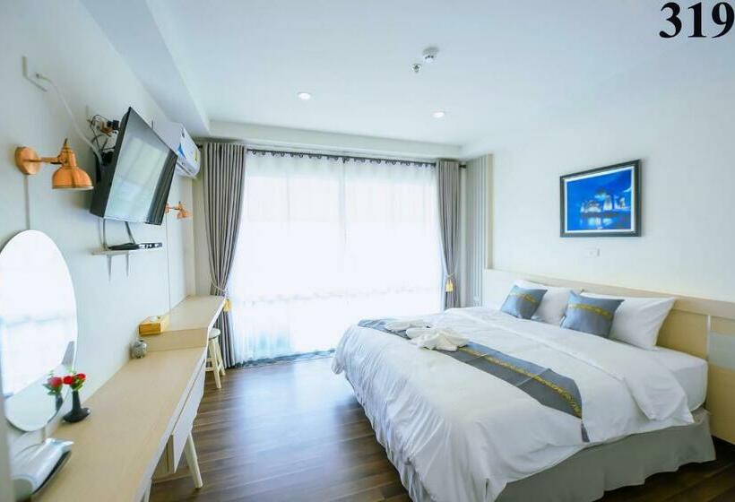 高级大房间, Ms Hotel Sriracha