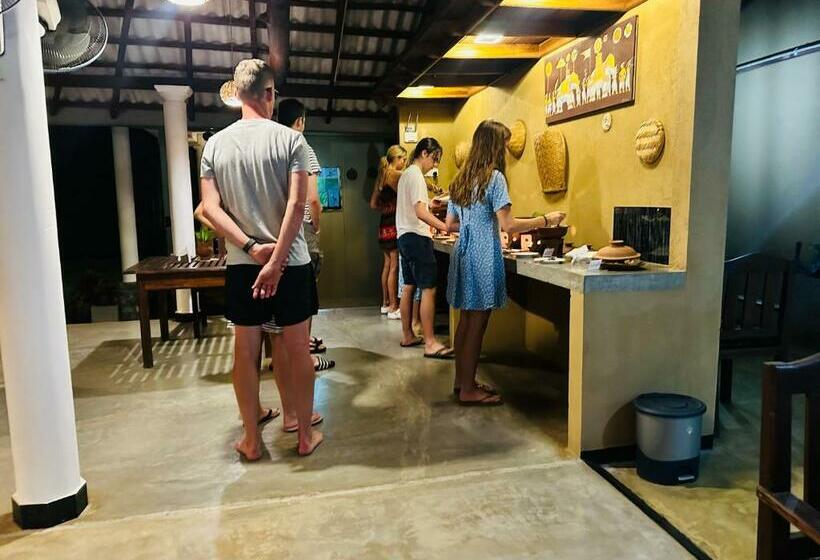 Номер Стандарт, Nature House