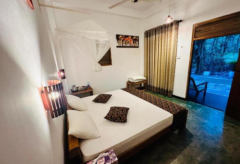 Номер Стандарт, Nature House