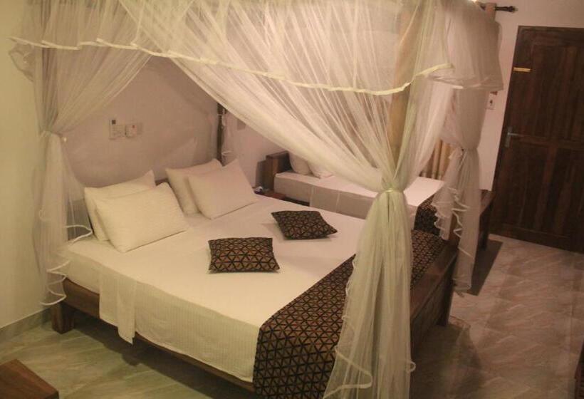 Трехместный Номер Deluxe, Nature House