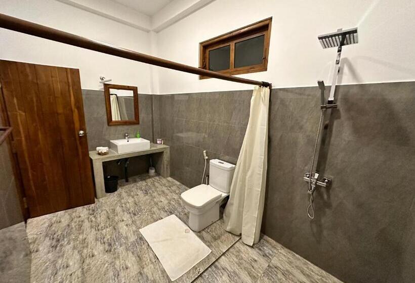 اتاق لوکس, Nature House