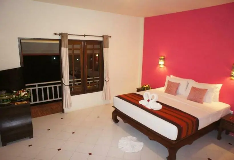 スーペリアー１ベッドルームビラ, Poonyamantra Resort