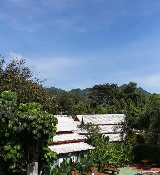デラックスルーム, Poonyamantra Resort