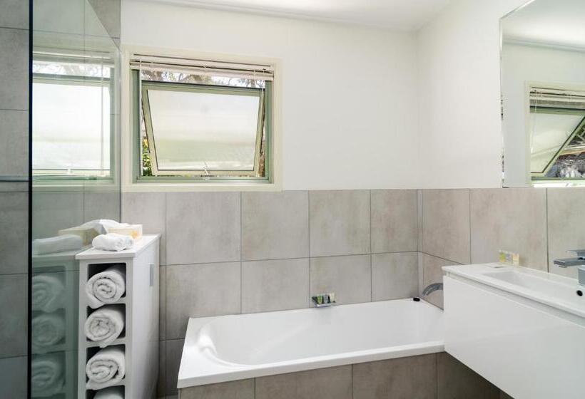 בית, 3 חדרי שינה, The Retreat Beach Houses