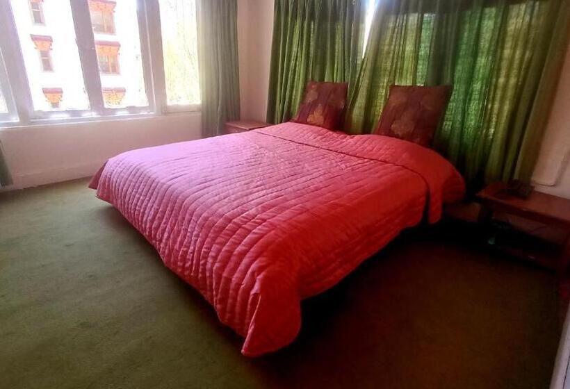 Quarto Estandar, Shambhala Resort