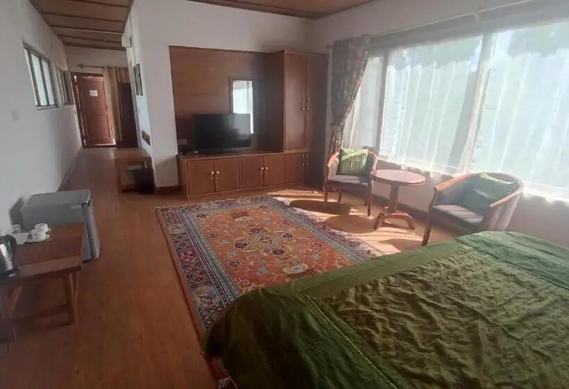 سوییت, Shambhala Resort