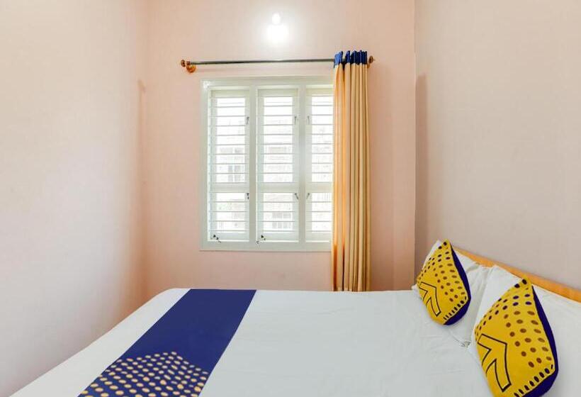 트리플 클래식 룸, Spot On Hotel Formula One Grand