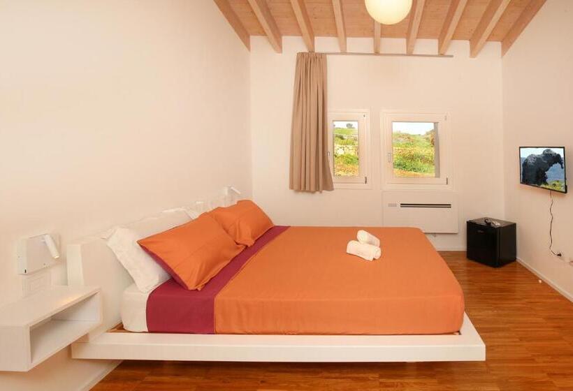 Standaard Driepersoonskamer, Stazzo La Capanna