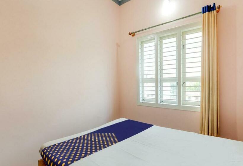 트리플 클래식 룸, Spot On Hotel Formula One Grand