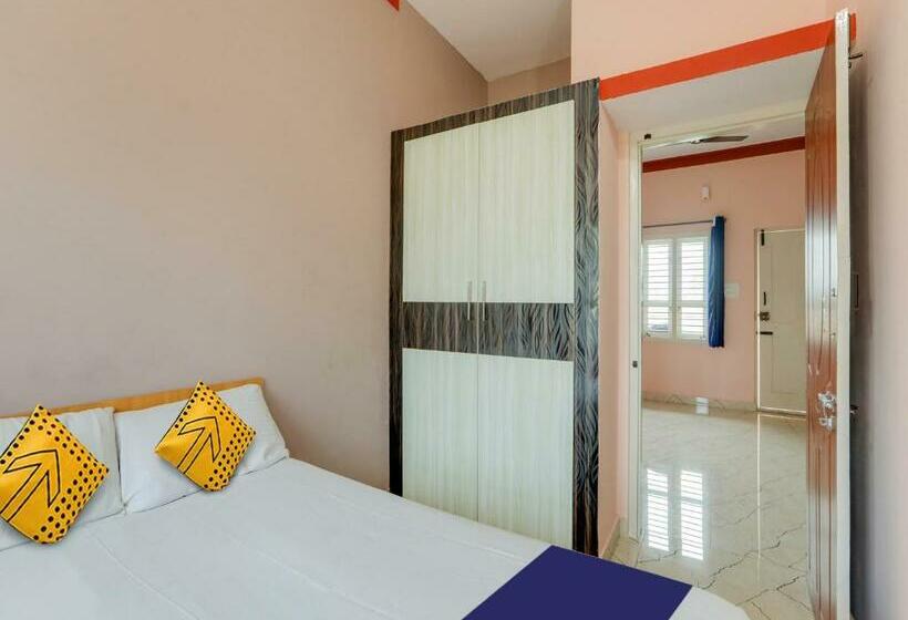 트리플 클래식 룸, Spot On Hotel Formula One Grand