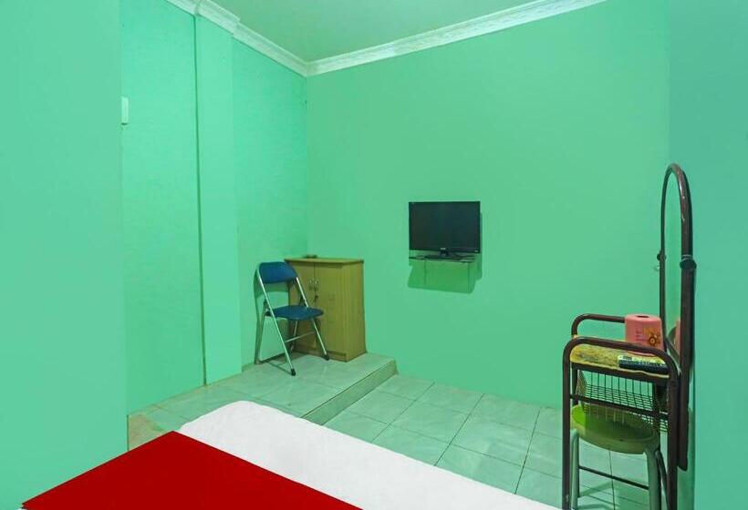 غرفة قياسية, Oyo 92496 Faraas Homestay Syariah