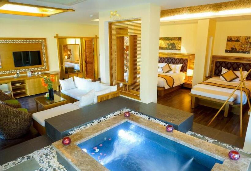 اتاق استاندارد سه تخته با بالکن, Aroma Beach Resort And Spa