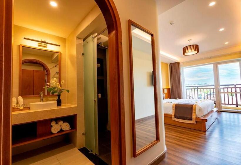 اتاق سوپریور با چشم‌انداز دریا, Aroma Beach Resort And Spa