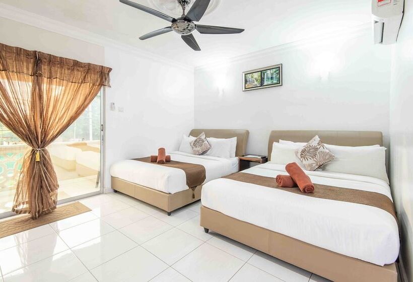 Номер Deluxe, Cenang Memories Langkawi