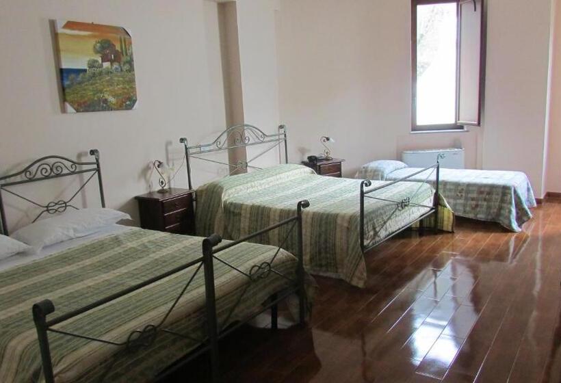 اتاق خانوادگی, Al Palazzetto Set Fair