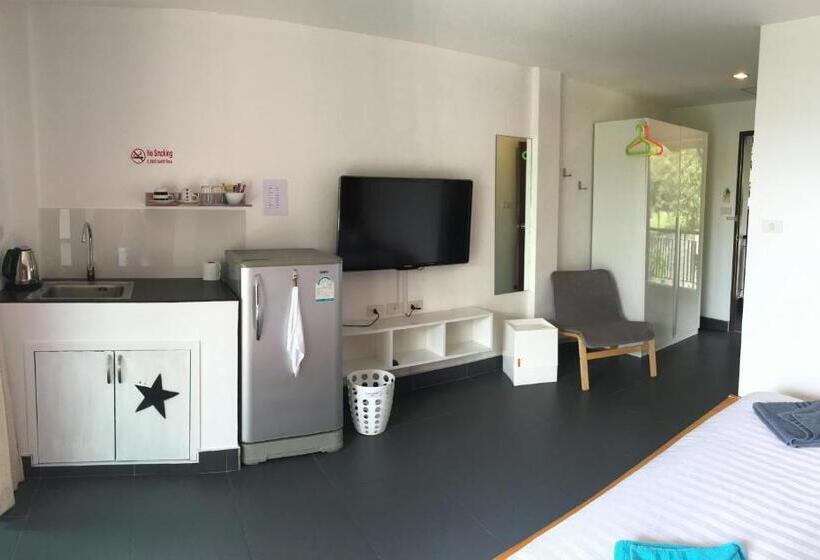 스탠다드 룸, Baan Andaman Sea Surf