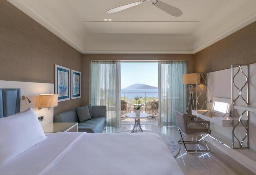 Deluxe Room King Size Bed, Caresse, A Luxury Collection Resort & Spa, Bodrum