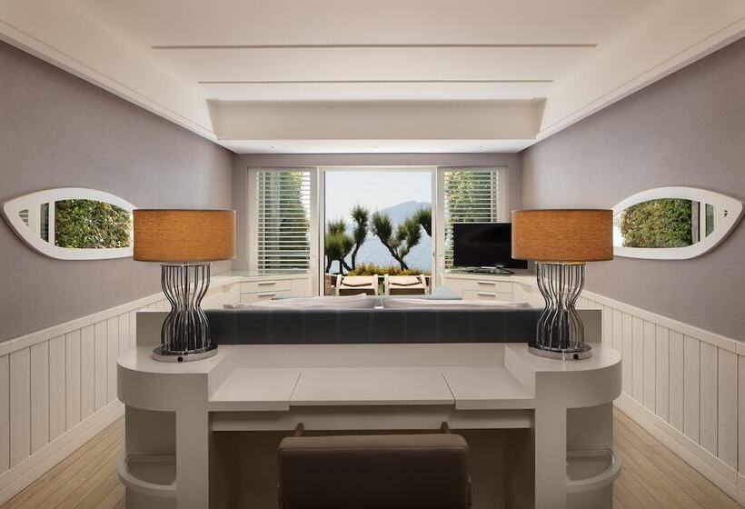 Deluxe Room View Sea with Balcony, Caresse, A Luxury Collection Resort & Spa, Bodrum