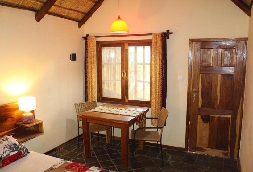 샬레, Devocean Eco Adventure Lodge