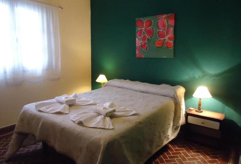 غرفة قياسية, Gran Aldea