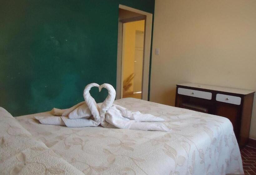 غرفة قياسية, Gran Aldea