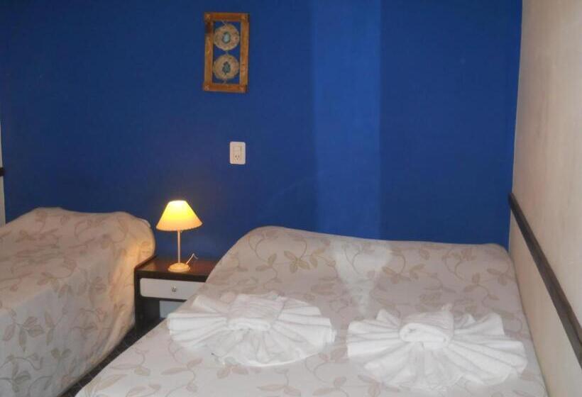 غرفة قياسية ثلاثية, Gran Aldea