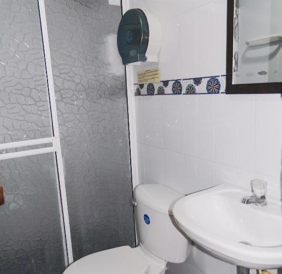 带2个卧室的公寓, Hostel Stingray