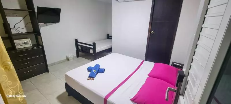 اتاق استاندارد چهار تخته, Hostel Stingray
