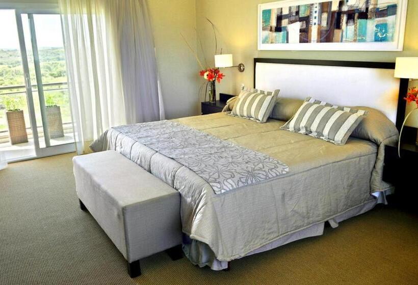 Стандартный Номер Кровать Кинг, Howard Johnson Hotel Piedras Moras